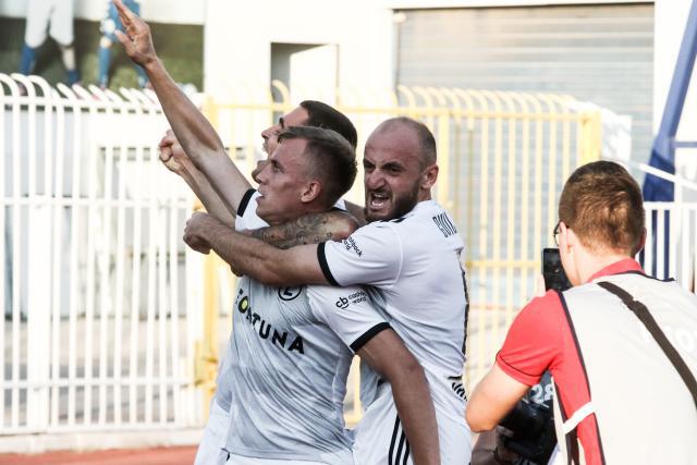 米切尔23分阿伦16+20 骑士力克魔术大比分2-0